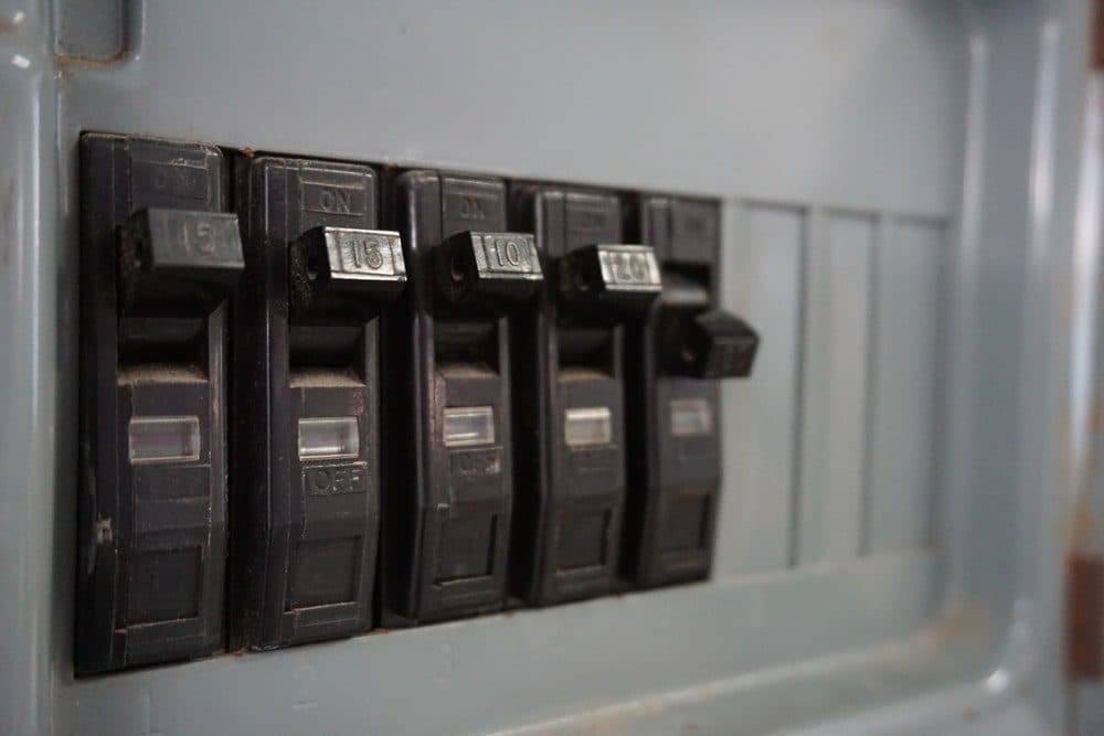 Circuit Breaker