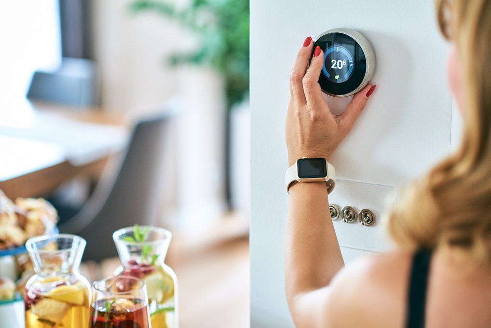 Programmable vs. Non-Programmable Thermostats: What’s the Difference?